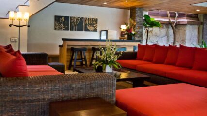 Livngroom Outdoor with bar