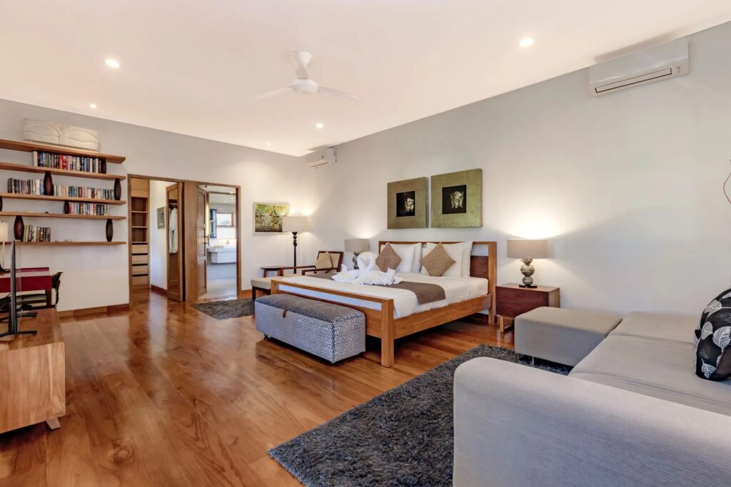 10 Bedroom Villa Seminyak: Real Costs for Groups of 20